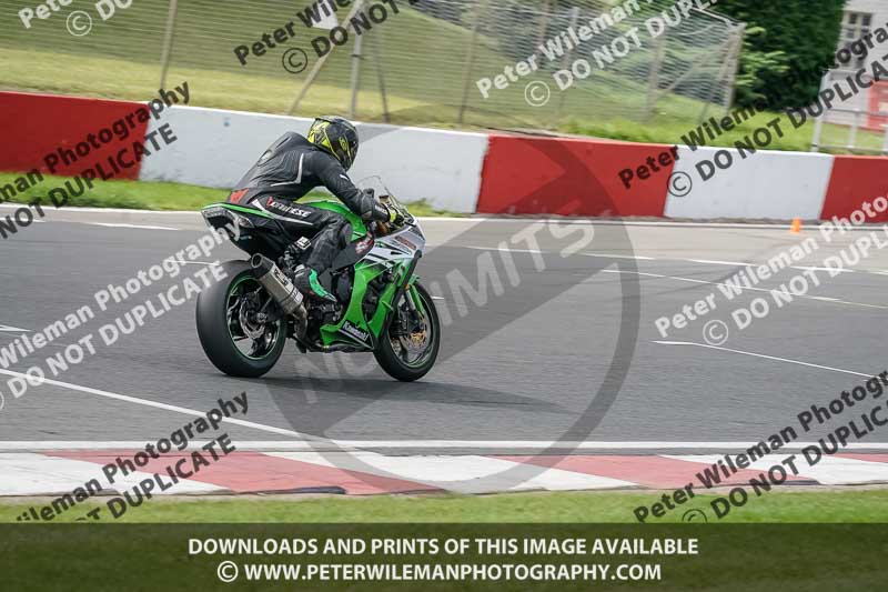 donington no limits trackday;donington park photographs;donington trackday photographs;no limits trackdays;peter wileman photography;trackday digital images;trackday photos